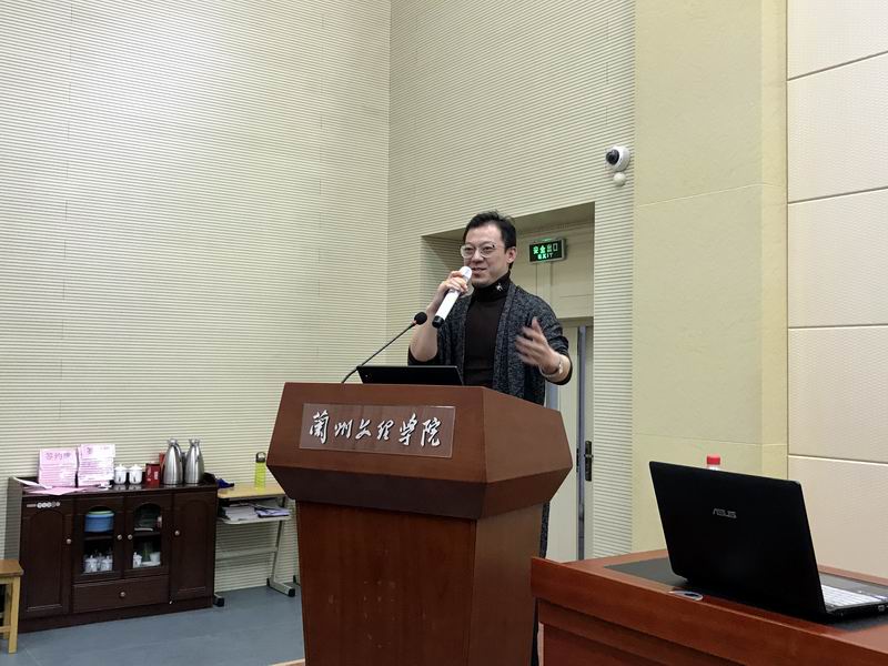 2影视后期.JPG